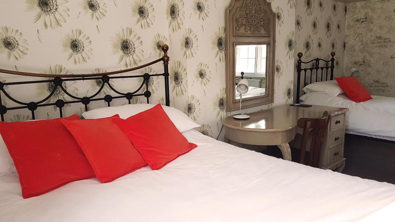 The Royal Oak Duddington Bed & Breakfast Стамфорд Екстериор снимка