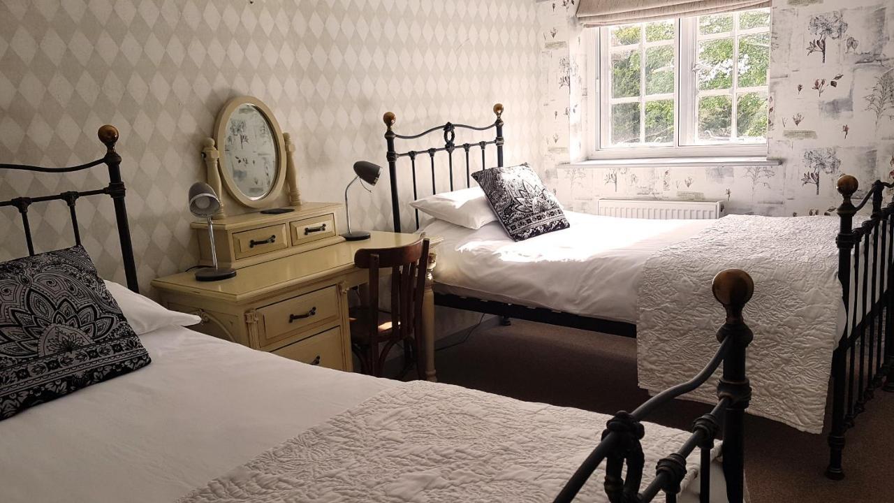 The Royal Oak Duddington Bed & Breakfast Стамфорд Екстериор снимка