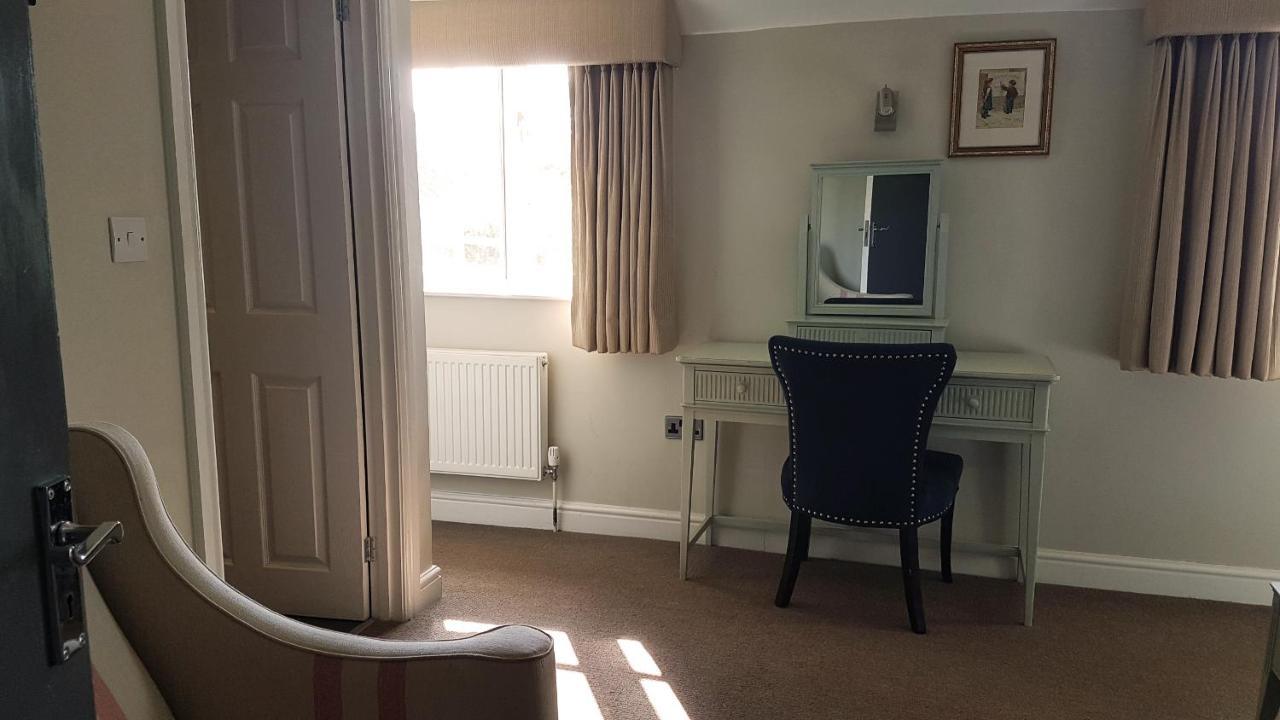 The Royal Oak Duddington Bed & Breakfast Стамфорд Екстериор снимка