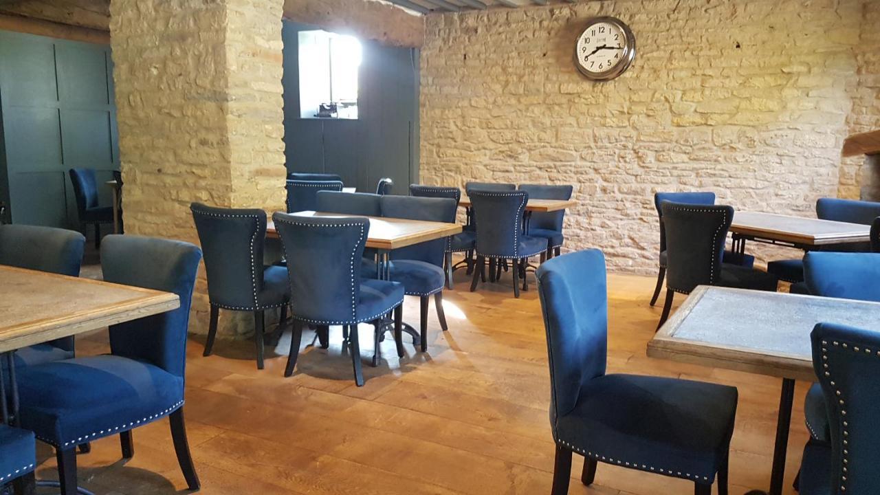 The Royal Oak Duddington Bed & Breakfast Стамфорд Екстериор снимка